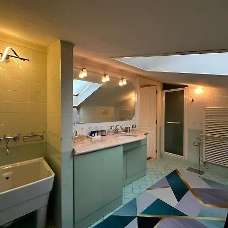 Villa Luxury With Sauna, Ceiling Fresco, Jacuzzi And Elevator Pesaro